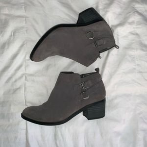 Upper leather booties